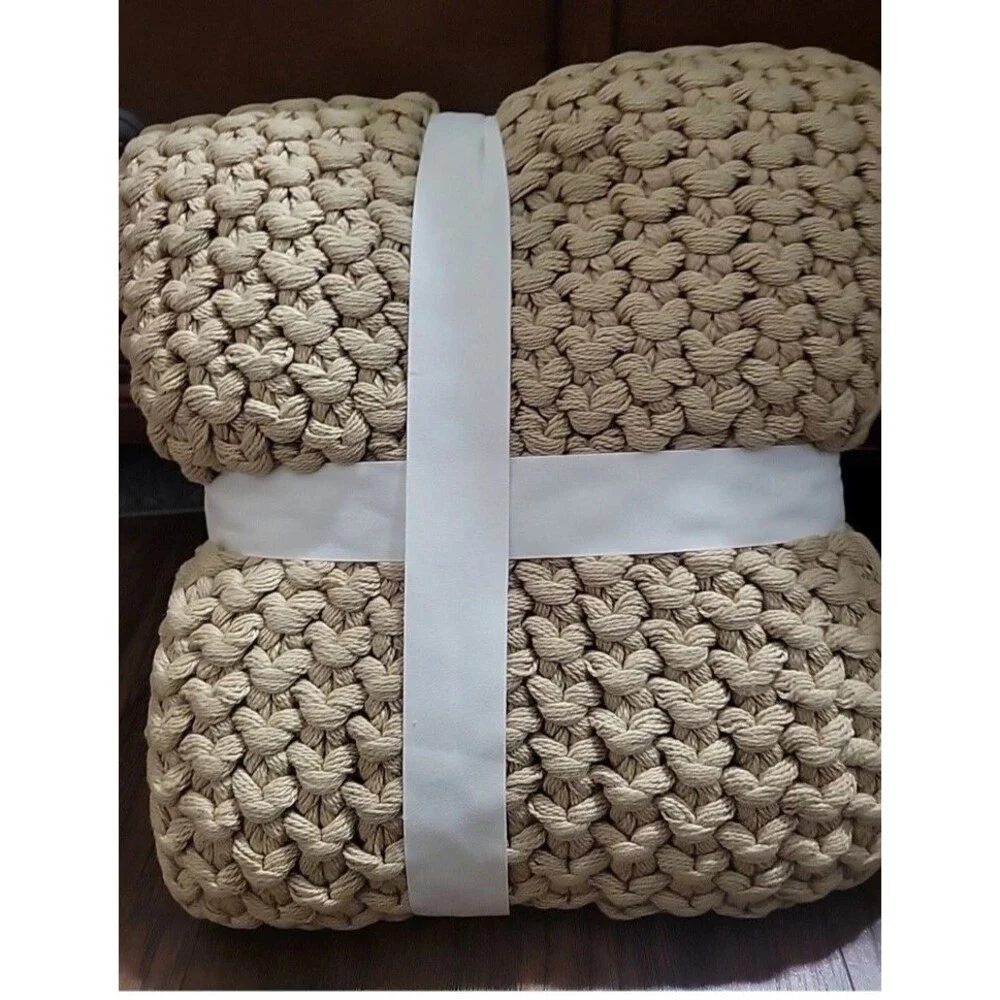 Pottery Barn Bayside Chunky Knit Throw Blanket 44x56” - Khaki NWOT